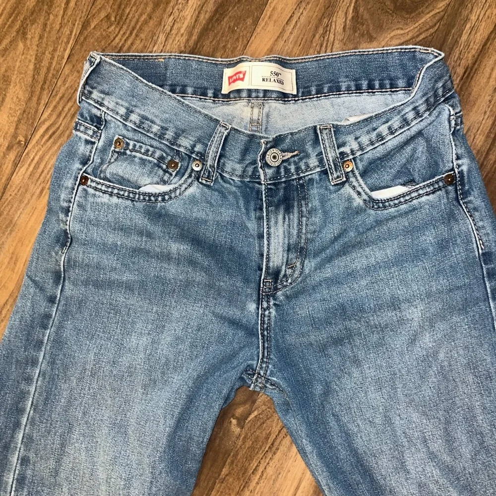 Levi's 550’s Women's relaxed fit Blue Jeans - Picture 4 of 7